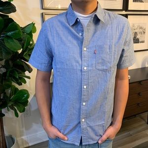 *NEW* Levi’s Button Up Shirt - Blue